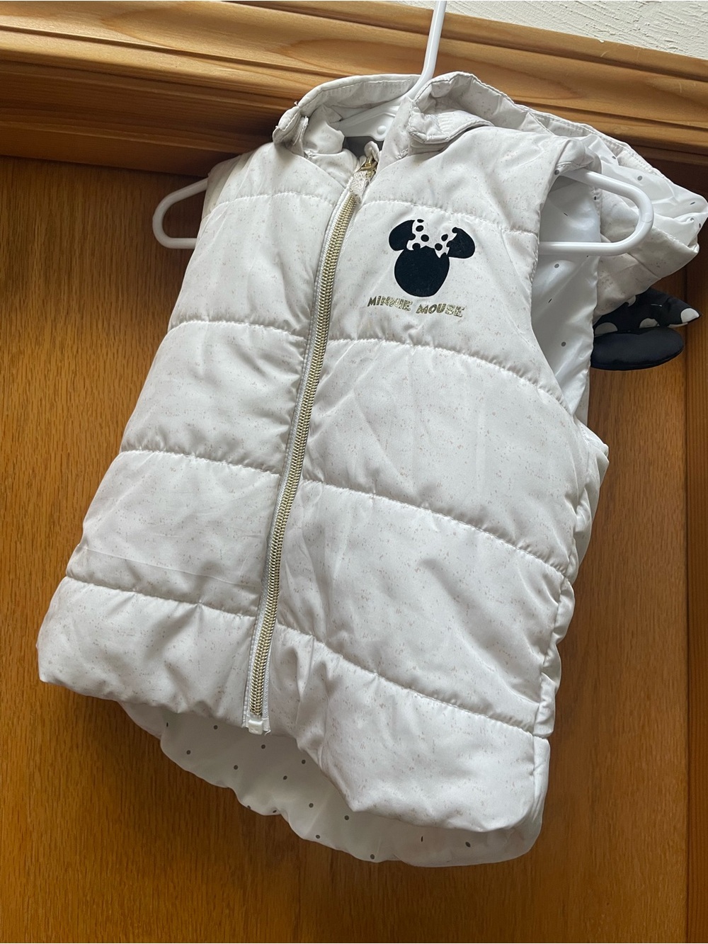 H&M Minnie Mouse hooded vest 1.5-2yr